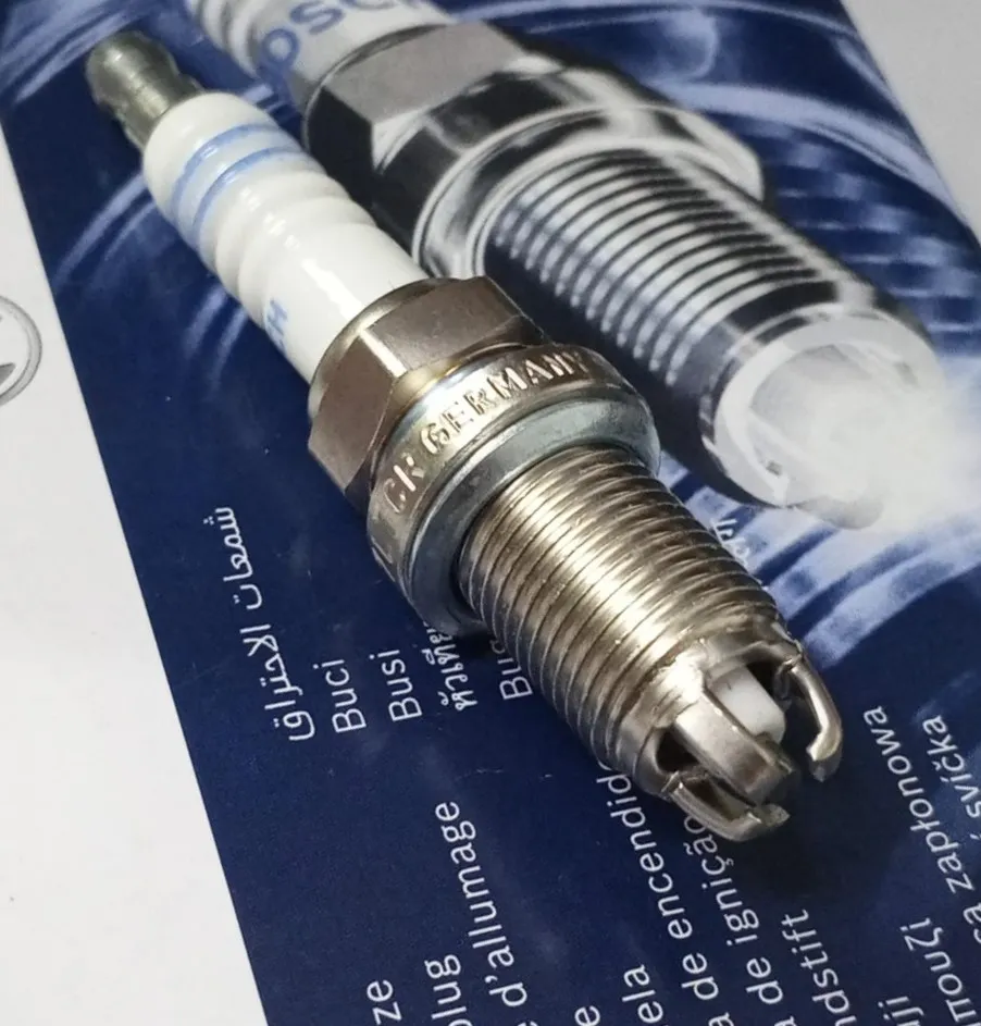 BUJIA 3 ELECTRODO YARIS TERIOS COROLLA 06-08 AVEO ACCENT KIA RIO OPTRA SPARK GETZ ELANTRA TUCSON LANCER SIGNO TOURING