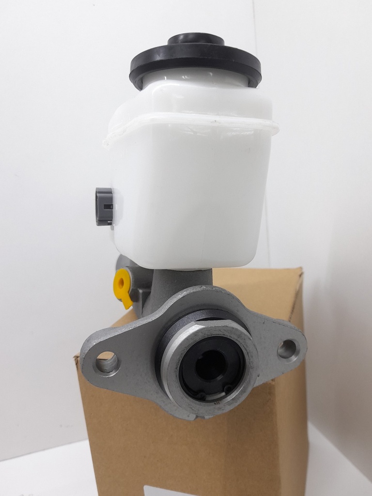 BOMBA FRENO HILUX MERU 2.4 2.7 00-05 - Vista 1