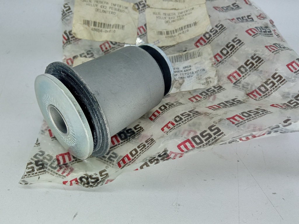 BUJE MESETA INF PEQUEÑO HILUX 4X2 - Vista 2