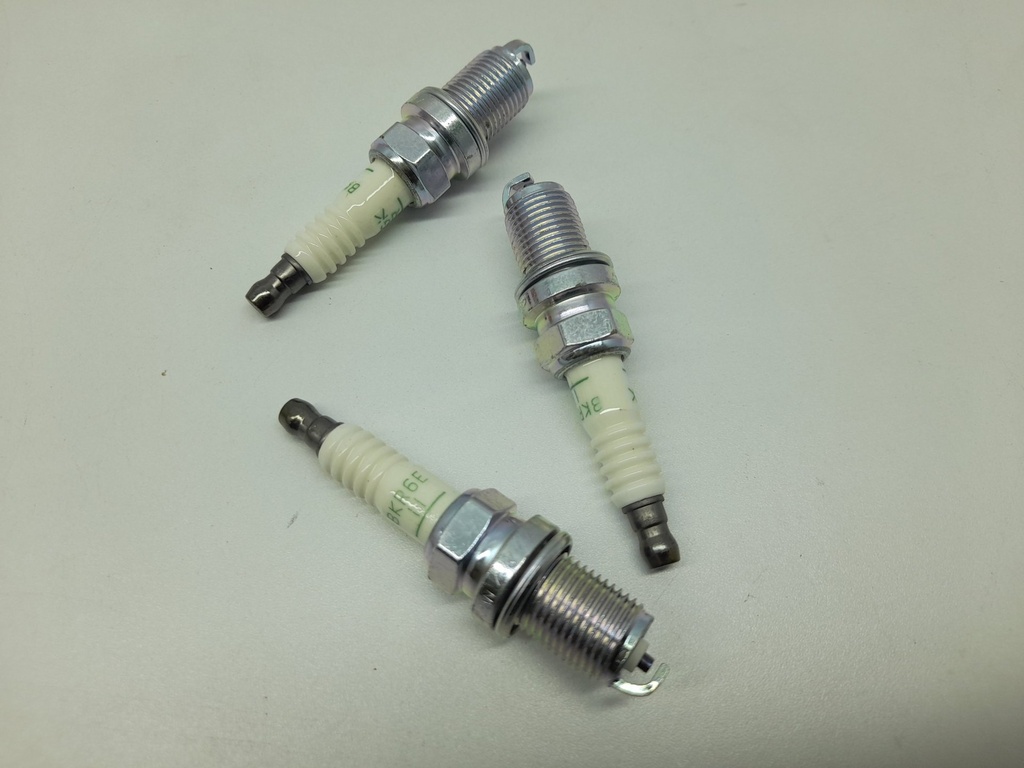 BUJIA YARIS TERIOS COROLLA 06-08 AVEO ACCENT KIA RIO OPTRA SPARK GETZ ELANTRA TUCSON LANCER SIGNO TOURING - Vista 8
