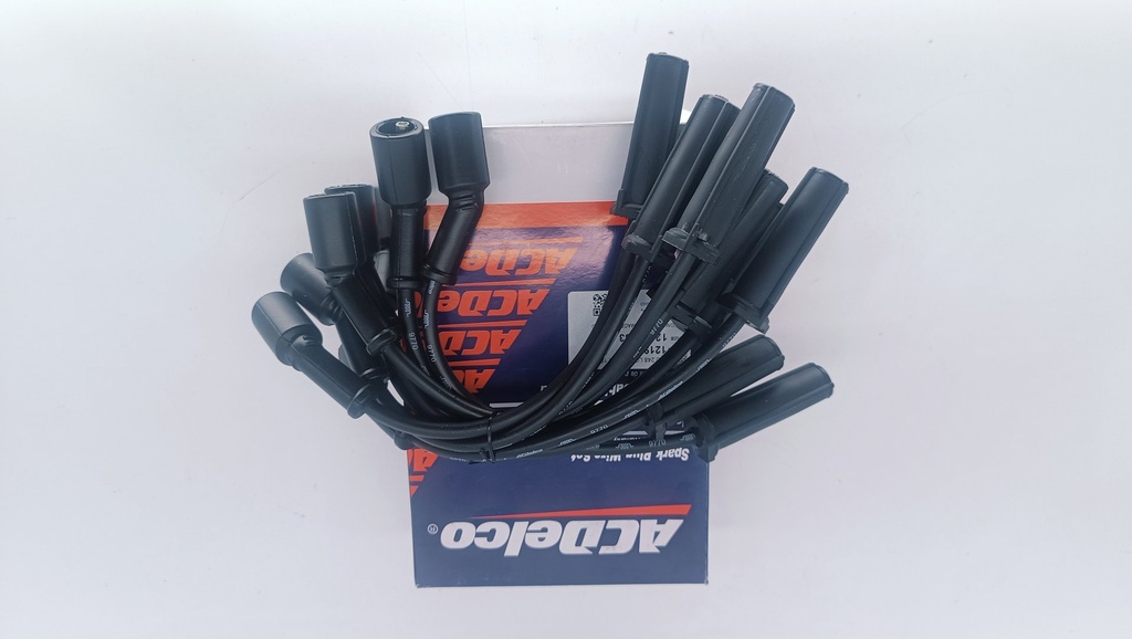 CABLE BUJIA SILVERADO TAHOE REY CAMION 3500HD AVALANCHE 5.3 6.0 07-16 ( LARGO) - Vista 2