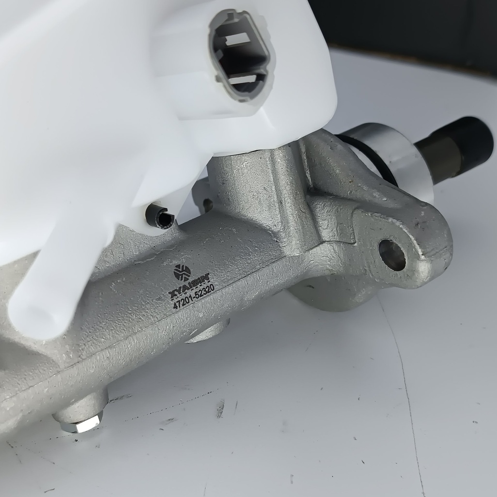 BOMBA FRENO YARIS SPORT BELTA 06-09 SINC - Vista 7