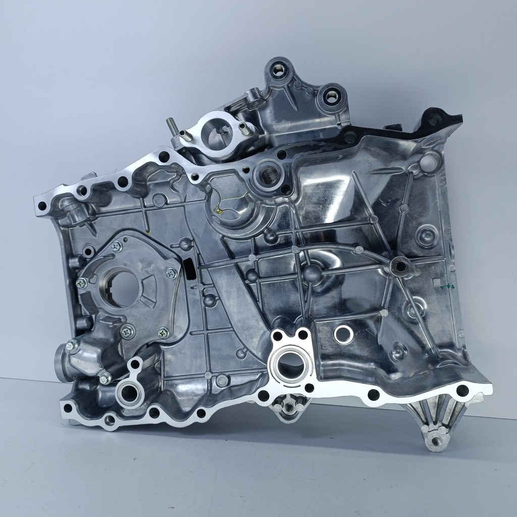 TAPA CADENA HILUX 2TR 2.7 - Vista 1