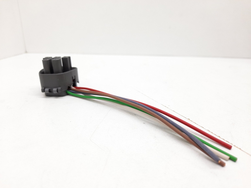 CONECTOR BOMBA GASOLINA YARIS 4 RUNNER COROLLA - Vista 5