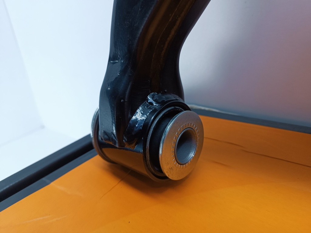 MESETA INF IZQ 4RUNNER 03-09 - Vista 4