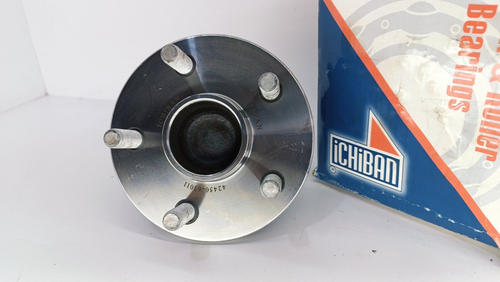MOZO CUBO TRAS MATRIX CELICA 1.8 ABS - Vista 2