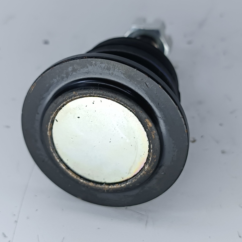 MUÑON SUP FORTUNER 4.0 KAVAK HILUX 2.7 4.0 (05-19) - Vista 3