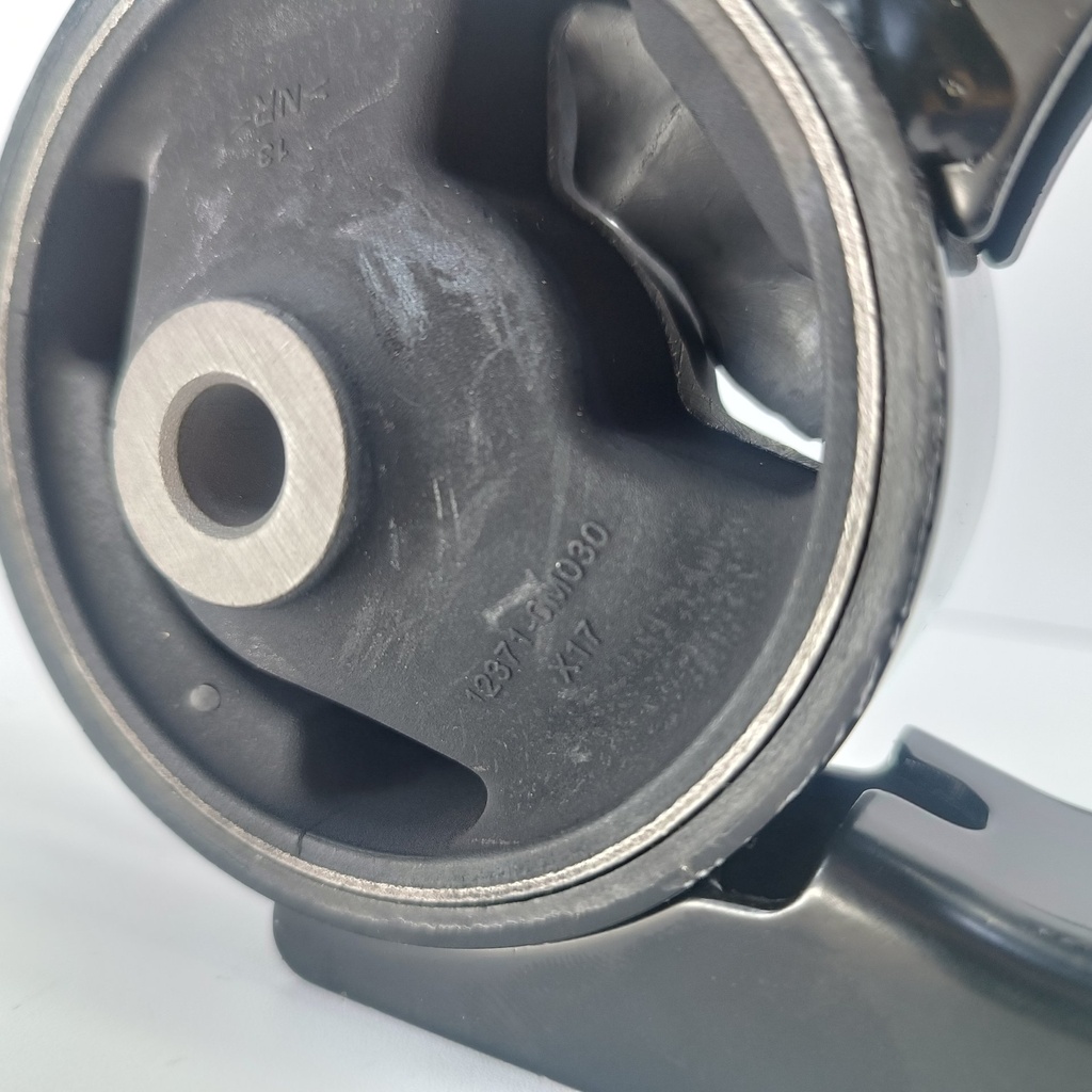 BASE MOTOR TRASERA YARIS 99-05 AUTOMATICA - Vista 8