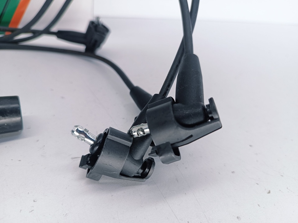 CABLE BUJIA COROLLA BABY CAMRY 1.6 1.8 99-02 (INYECCION) - Vista 1