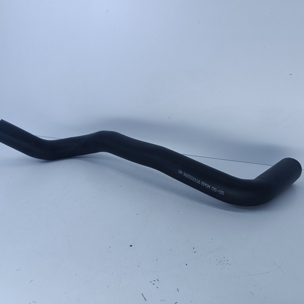 MANGUERA RADIADOR INF OPTRA LIMITED TAPA NEGRA - Vista 4