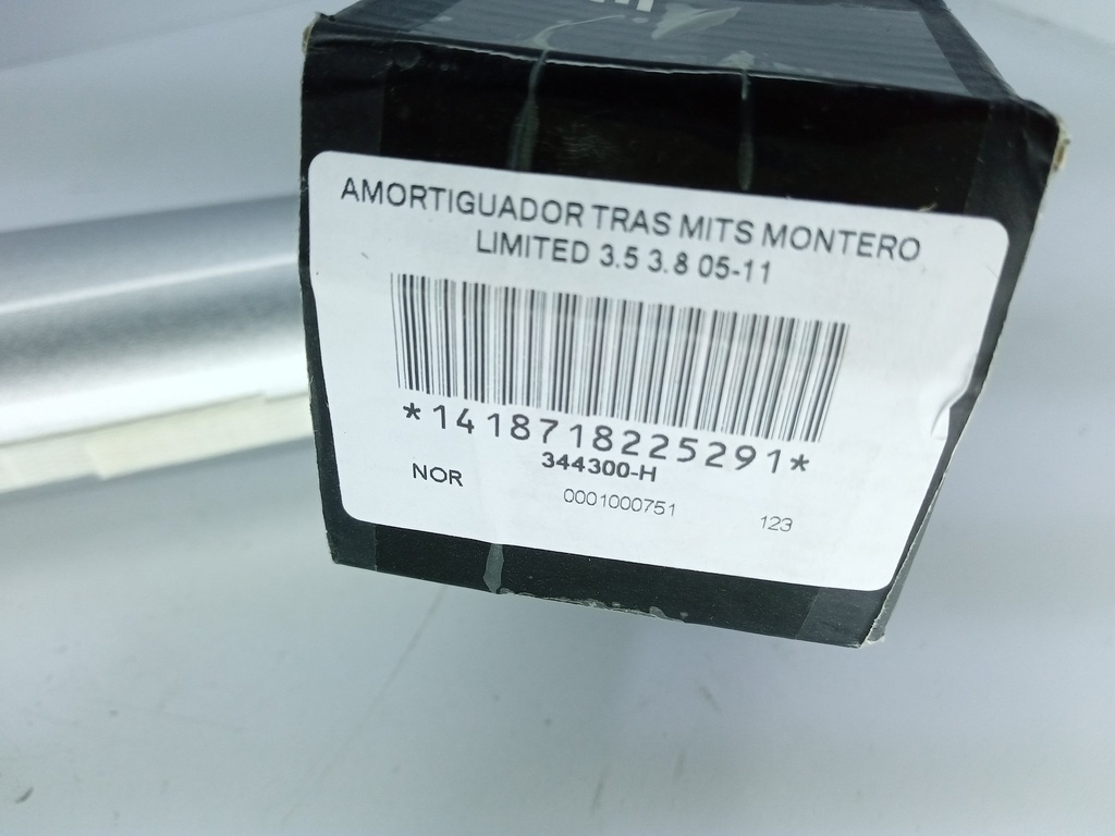 AMORTIGUADOR TRAS MITS MONTERO LIMITED 3.5 3.8 05-11 - Vista 3