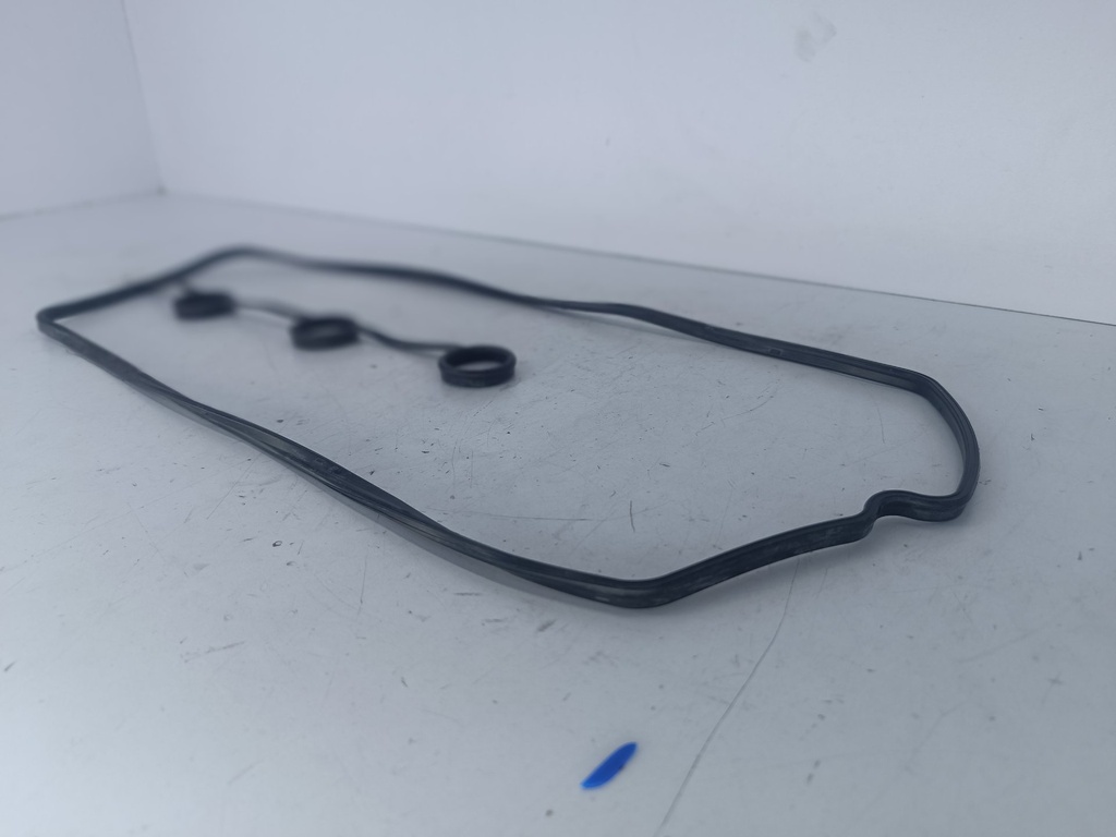 EMPACADURA TAPA VALVULA FORTUNER HILUX KAVAK 4RUNNER 1GR 4.0 (IZQUIERDA) - Vista 3