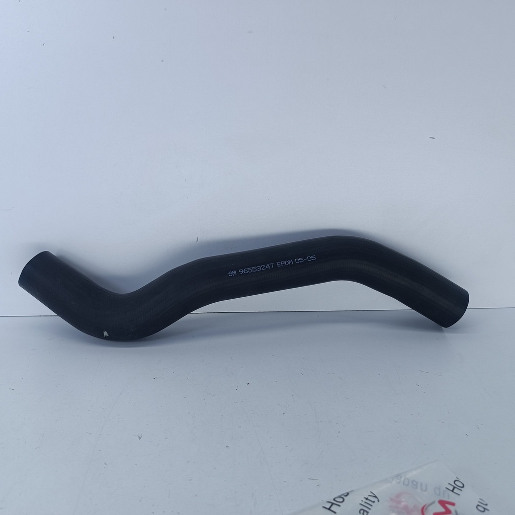 MANGUERA RADIADOR SUP OPTRA LIMITED TAPA NEGRA - Vista 5