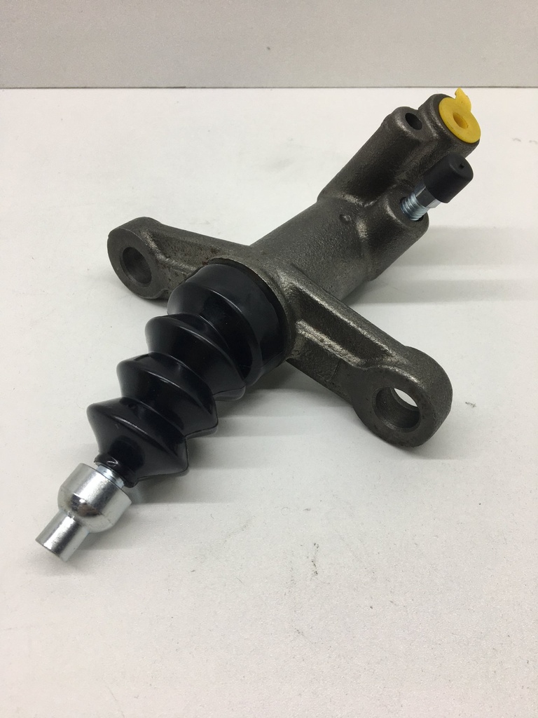 BOMBIN CROCHE LUV DMAX 3.0 GASOIL - Vista 4