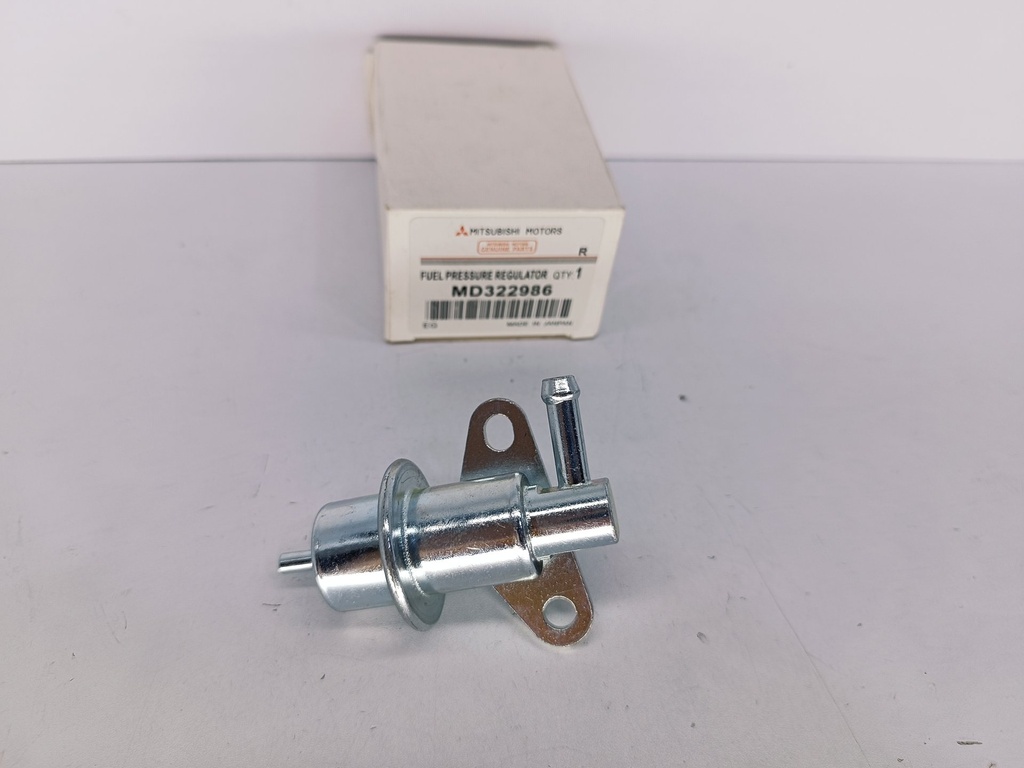 REGULADOR GASOLINA MONTERO SPORT - Vista 3
