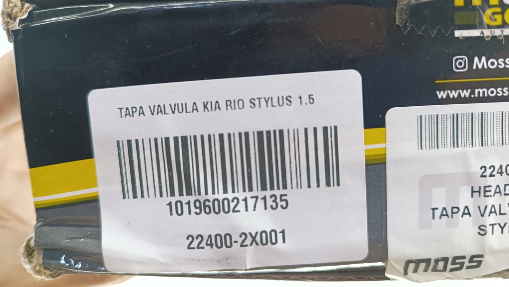 TAPA VALVULA KIA RIO STYLUS 1.5 - Vista 7