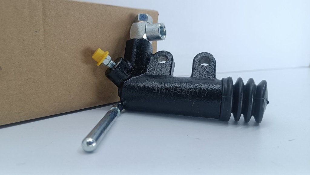 BOMBIN CROCHE YARIS 1.3 02-07 - Vista 3