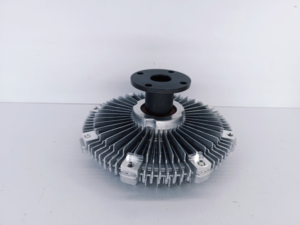 FAN CLUTCH MONTERO LIMITED - Vista 1