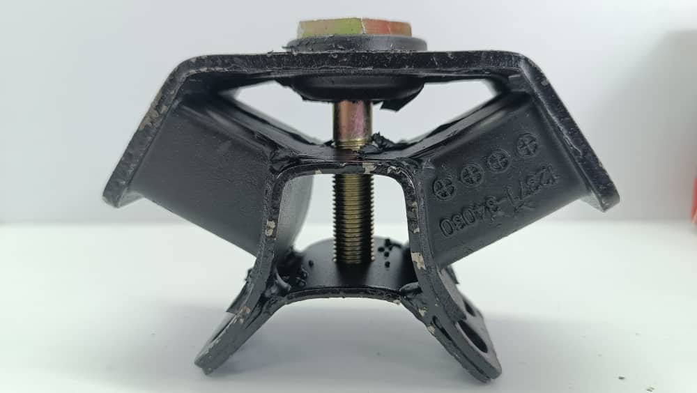 BASE CAJA HILUX 22R 4X2 88-98 - Vista 2