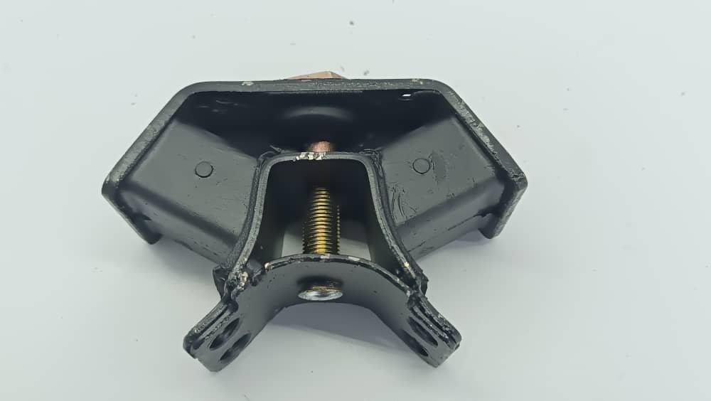 BASE CAJA HILUX 22R 4X2 88-98 - Vista 6
