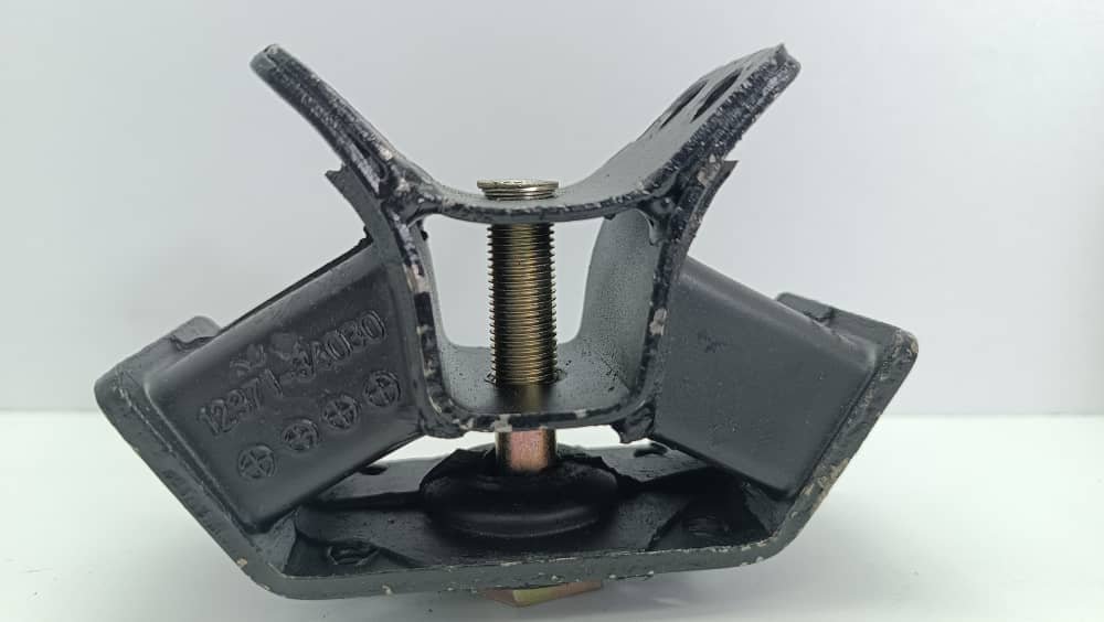 BASE CAJA HILUX 22R 4X2 88-98 - Vista 9