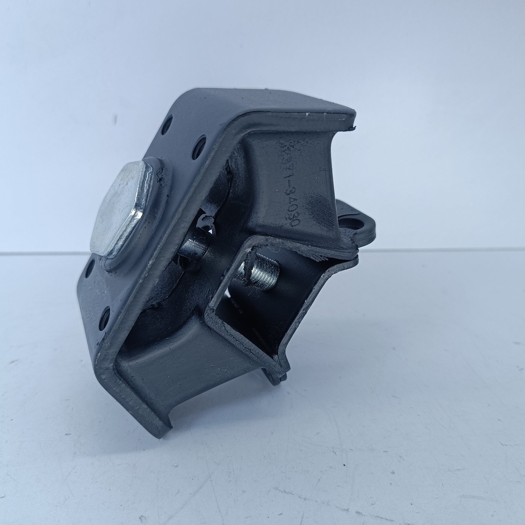 BASE CAJA HILUX 22R 4X2 88-98 - Vista 7