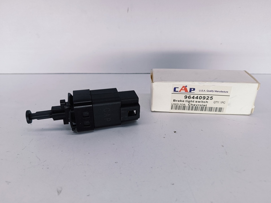 SENSOR PEDAL FRENO AVEO 1.6 OPTRA 2 PIN - Vista 2