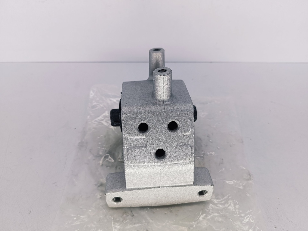 BASE CAJA IZQ AUT HYN GETZ 1.3 1.6 BRISA 1.3 1.6 - Vista 3