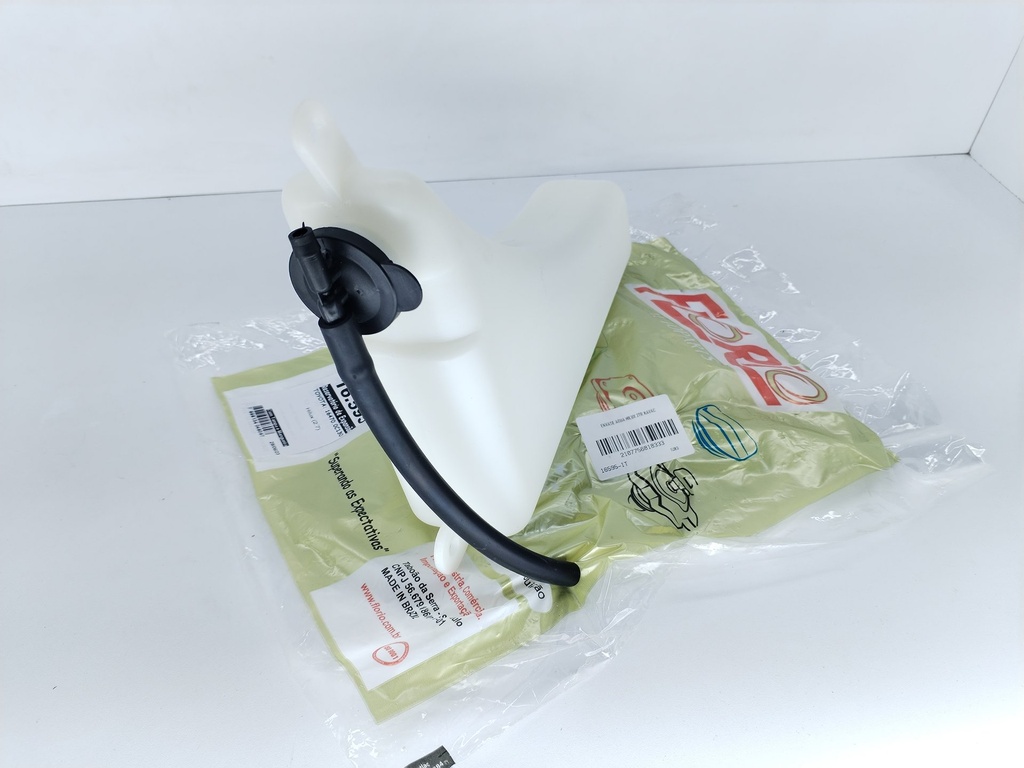 ENVASE AGUA HILUX 2TR KAVAC - Vista 4