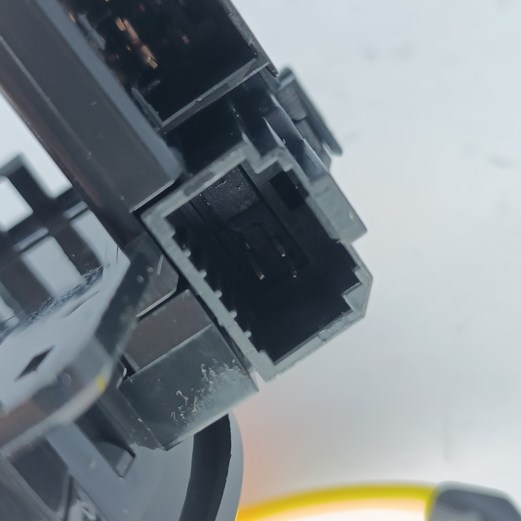 CABLE ESPIRAL FORTUNER - Vista 8