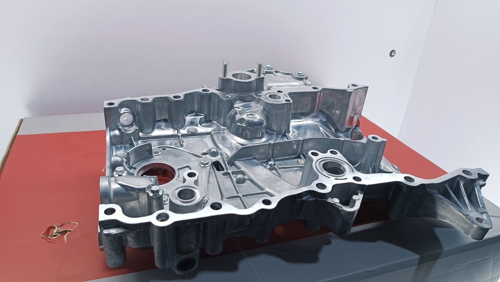 TAPA CADENA HILUX 2TR 2.7 - Vista 3