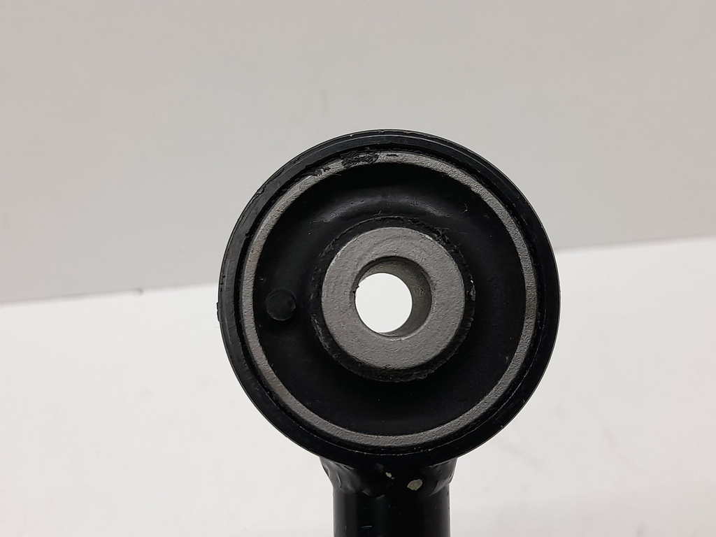 BASE MOTOR HUESO DER CAMRY 4 CIL 2.4 97-01 - Vista 10