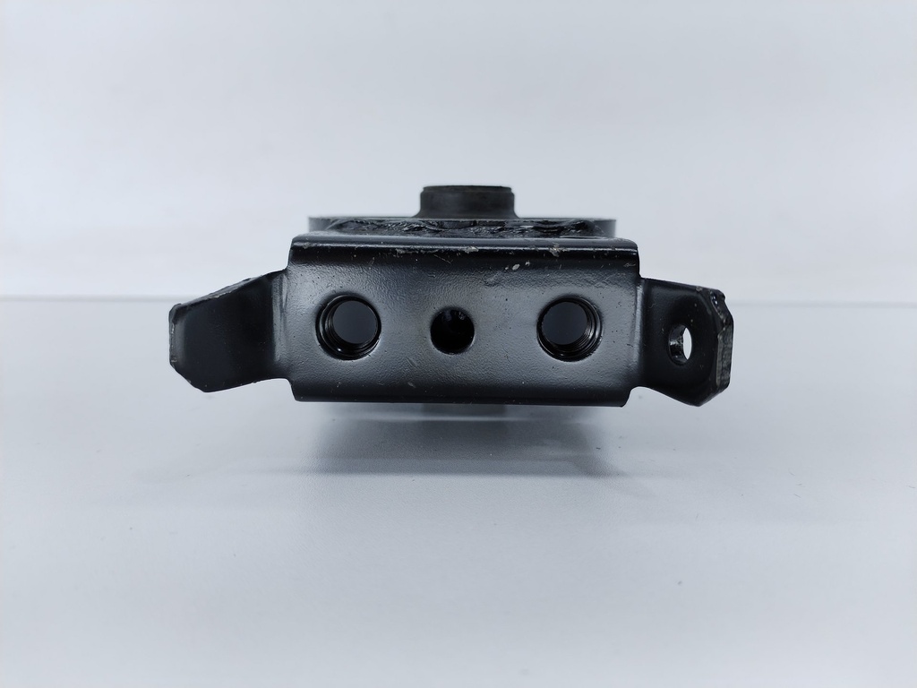 BASE CAJA IZQ SINC YARIS SOL 00-05 - Vista 7