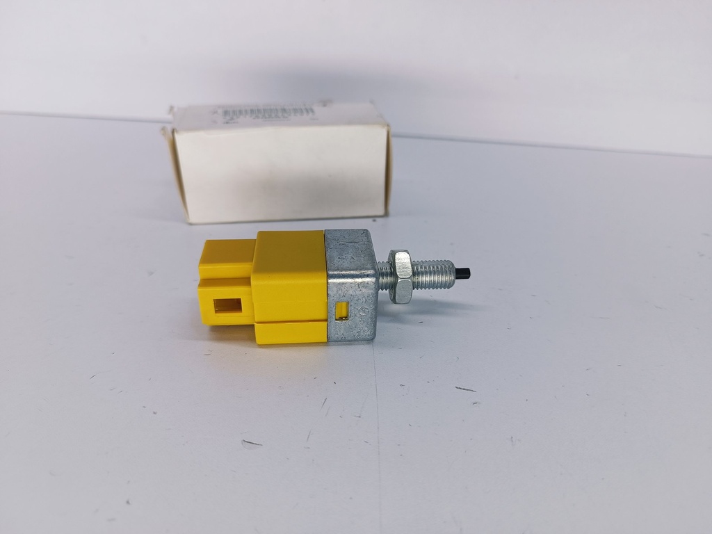 SENSOR PEDAL FRENO AVEO LS LT TACUMA AUT OPTRA NUBIRA LEGANZA - Vista 2