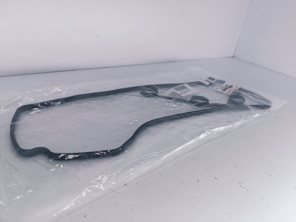 EMPACADURA TAPA VALVULA FORTUNER HILUX KAVAK 4RUNNER 1GR 4.0 (DERECHA) - Vista 1