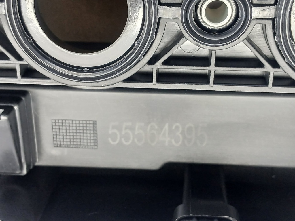 TAPA VALVULA CRUZE - Vista 6