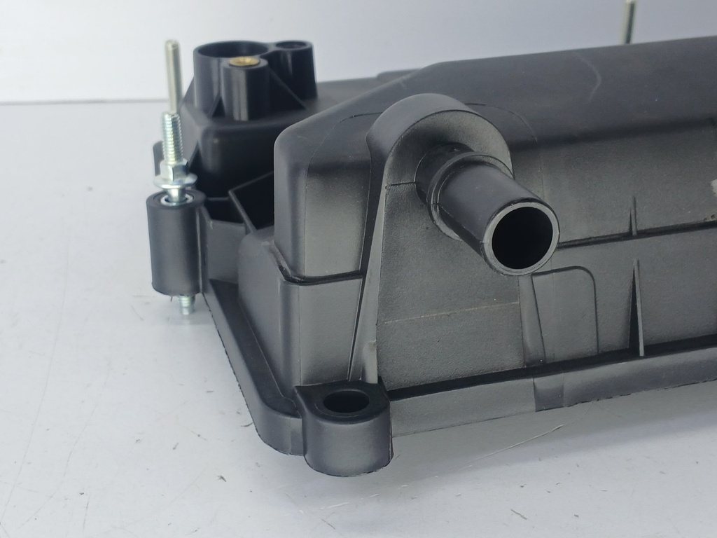 TAPA VALVULA ECOSPORT FOCUS DURATEC 2.0 MAZDA 3 5 2.0 AUT - Vista 8
