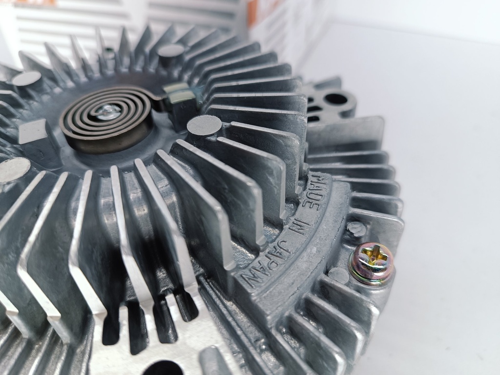 FAN CLUTCH 4RUNNER 98-02 PRADO 00-05 5VZ - Vista 2