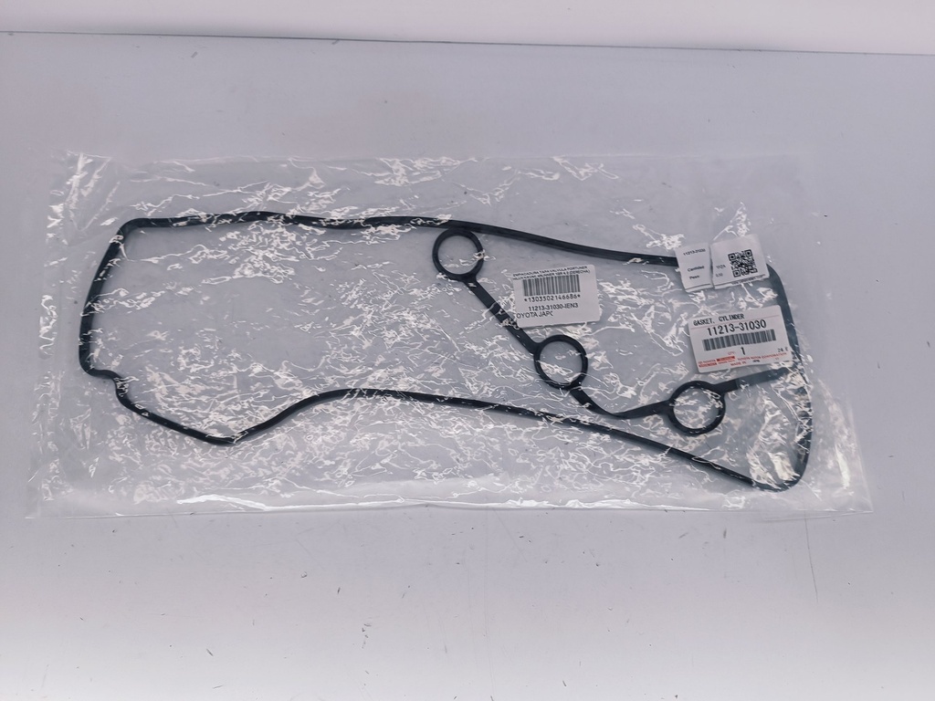 EMPACADURA TAPA VALVULA FORTUNER HILUX KAVAK 4RUNNER 1GR 4.0 (DERECHA)