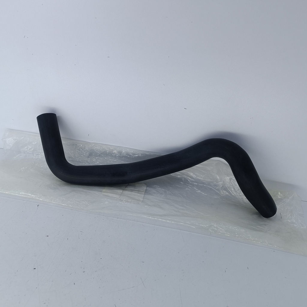 MANGUERA RADIADOR INF OPTRA LIMITED TAPA NEGRA