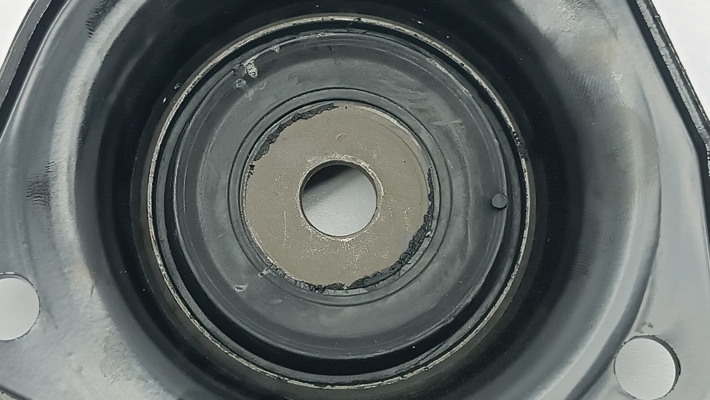 BASE AMORTIGUADOR TRAS NISSAN SENTRA B13 B14