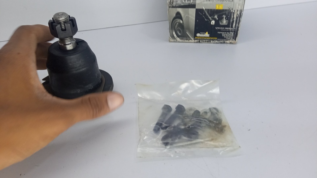 MUÑON SUP FORD ZEPHYR 78-83 GRANADA 81-82 MUSTANG 79-93 CONQUISTADOR 79-88