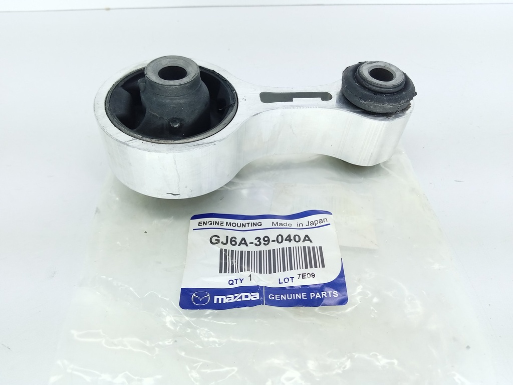 BASE HUESO TRASERO MAZDA 6 2.0 05-08