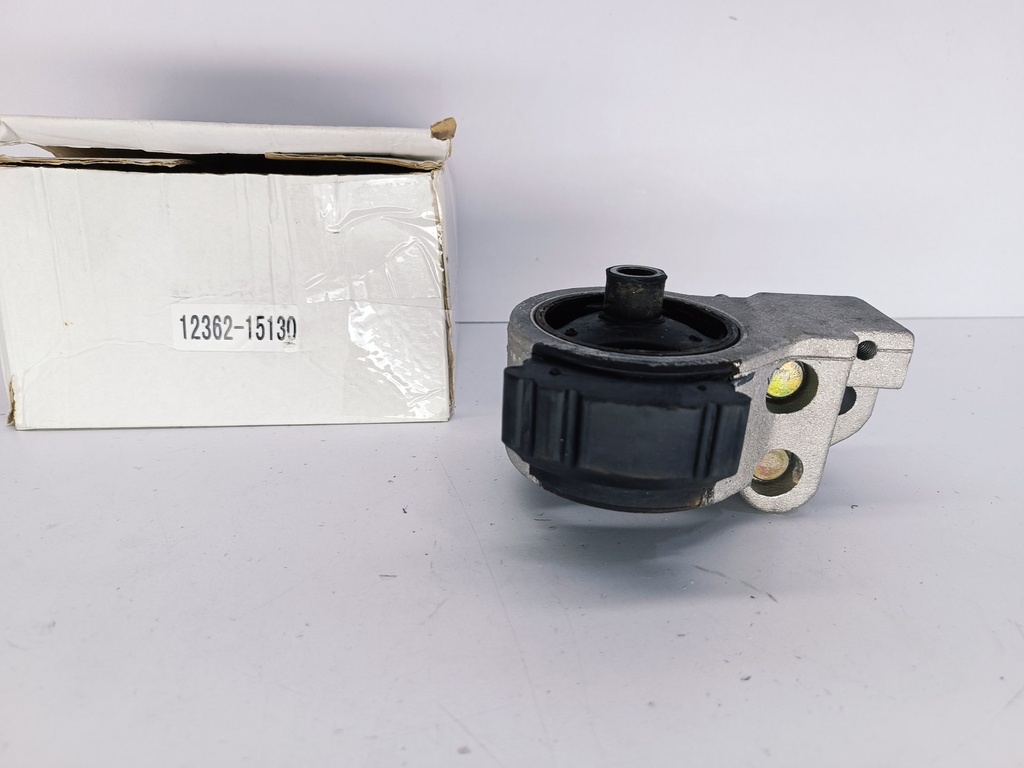 BASE MOTOR DER SIN/AUT COROLLA ARAYA SKY 89-92
